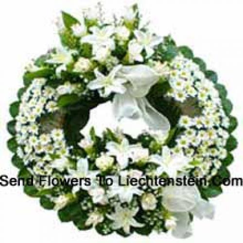 White Graceful Wreath