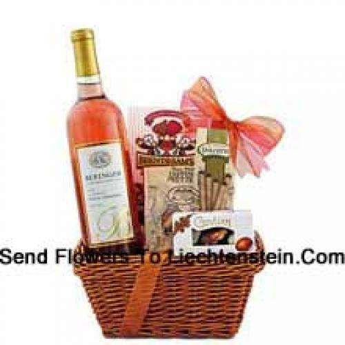 Classic Wine and Food Basket