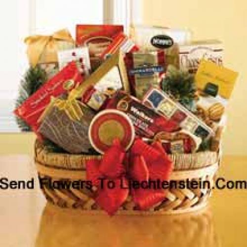 Delightful Seasonal Gift Basket